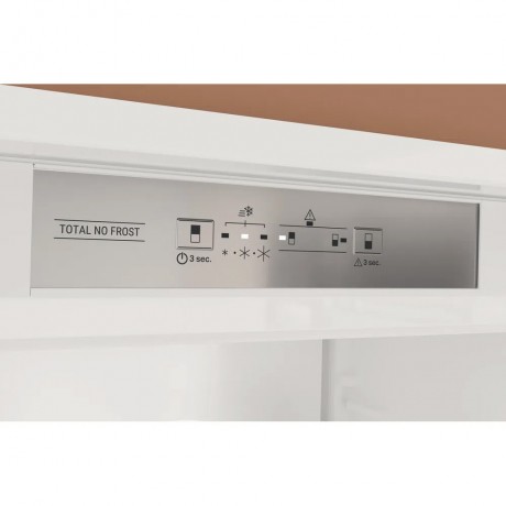 HOTPOINT HA SP70 T111 Εντοιχιζόμενος Ψυγειοκαταψύκτης 193cm Λευκό HOTPOINT HA SP70 T111 Εντοιχιζόμενος Ψυγειοκαταψύκτης 193cm Λευκό